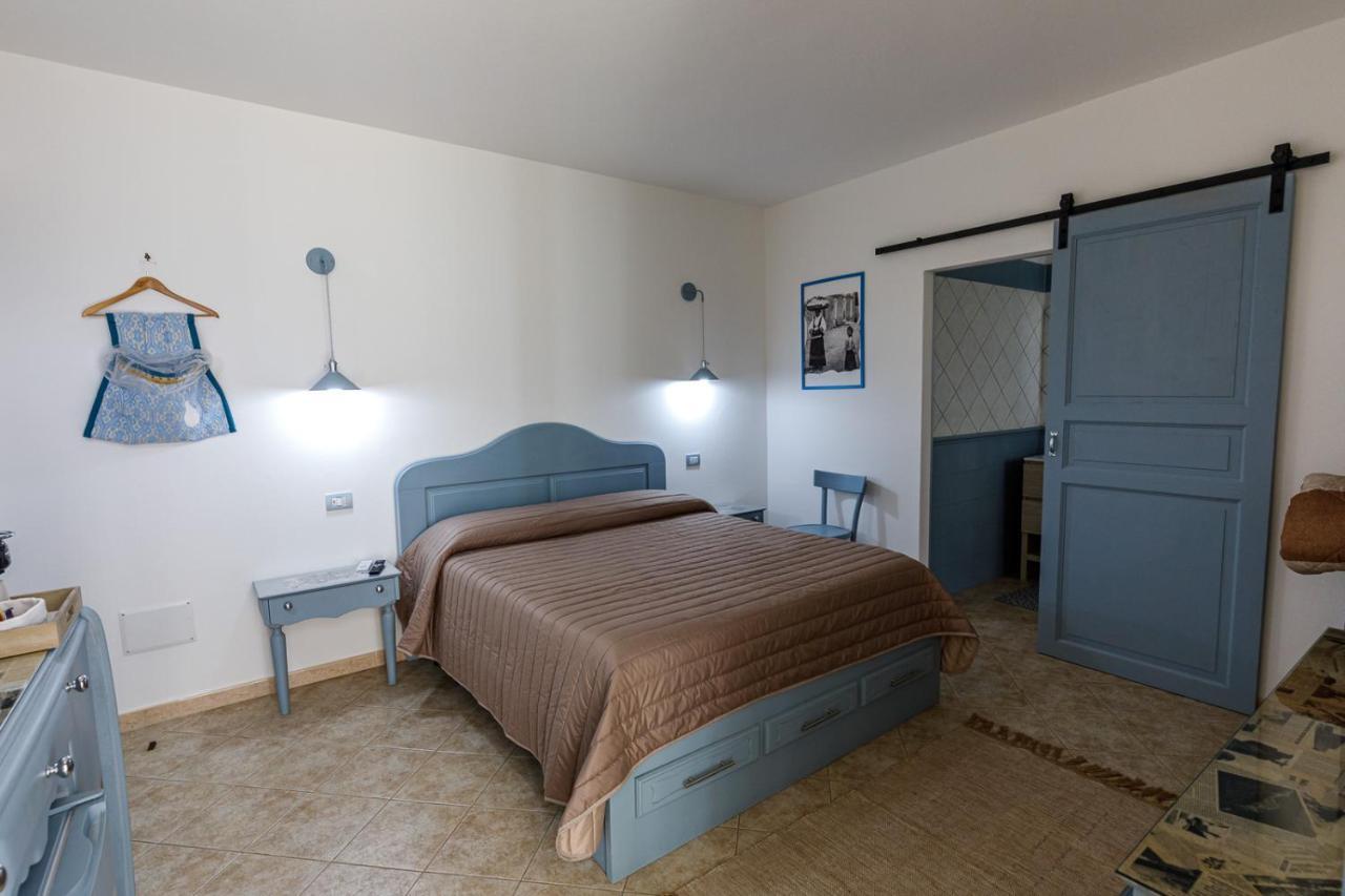 Domo Anna Otel Villasimius Dış mekan fotoğraf