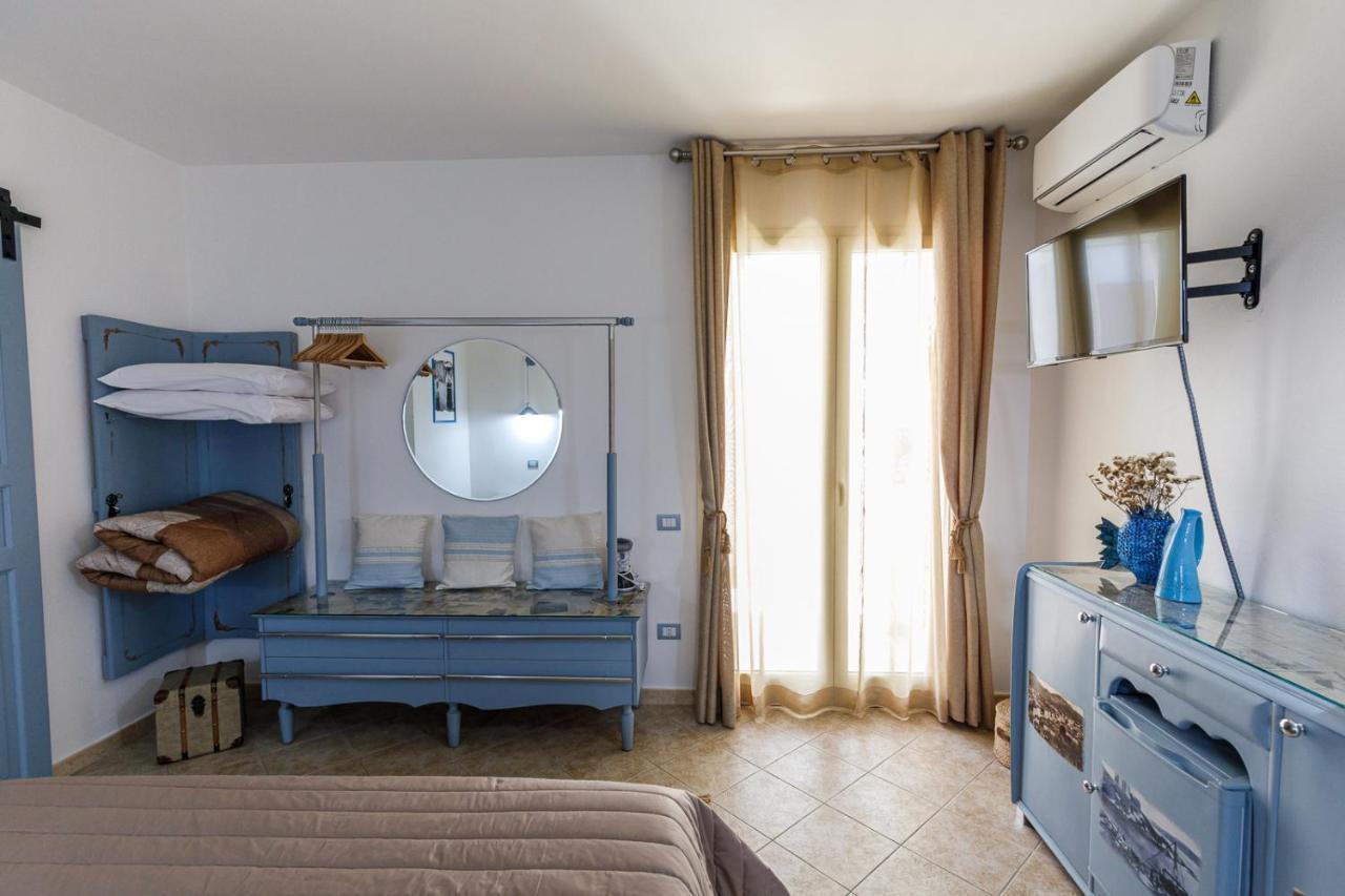 Domo Anna Otel Villasimius Dış mekan fotoğraf